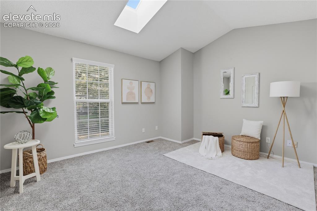 3552 Queen Anne Way
