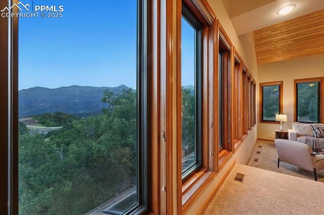 3065 Black Canyon Road