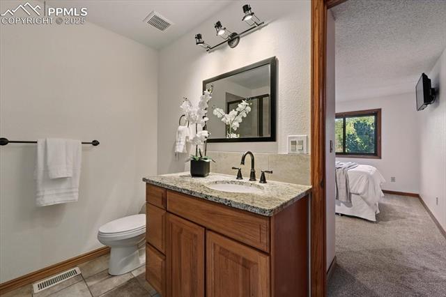 3065 Black Canyon Road