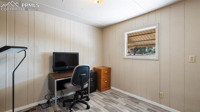 21 Sunnyland Loop Lane