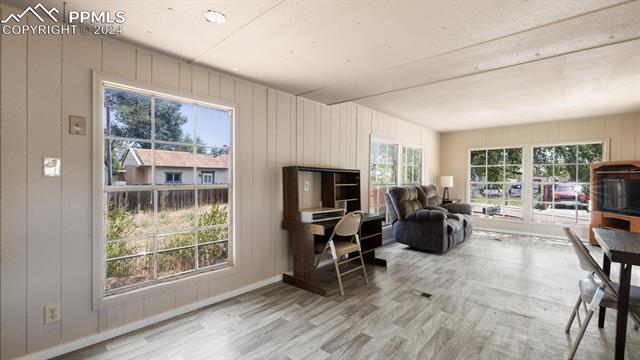 21 Sunnyland Loop Lane