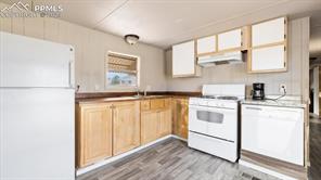 21 Sunnyland Loop Lane
