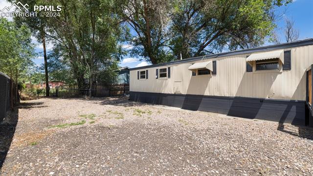 21 Sunnyland Loop Lane