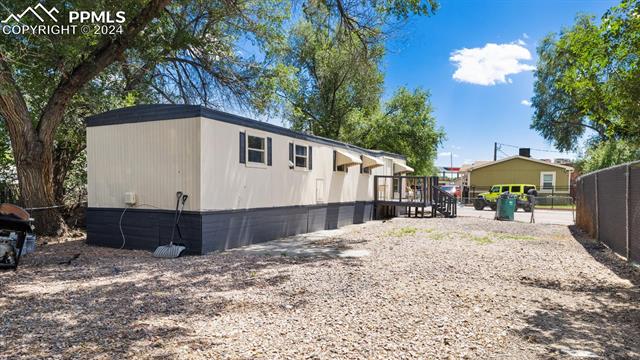 21 Sunnyland Loop Lane