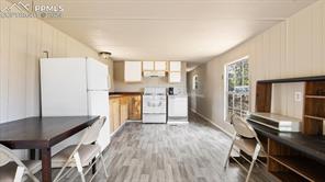 21 Sunnyland Loop Lane