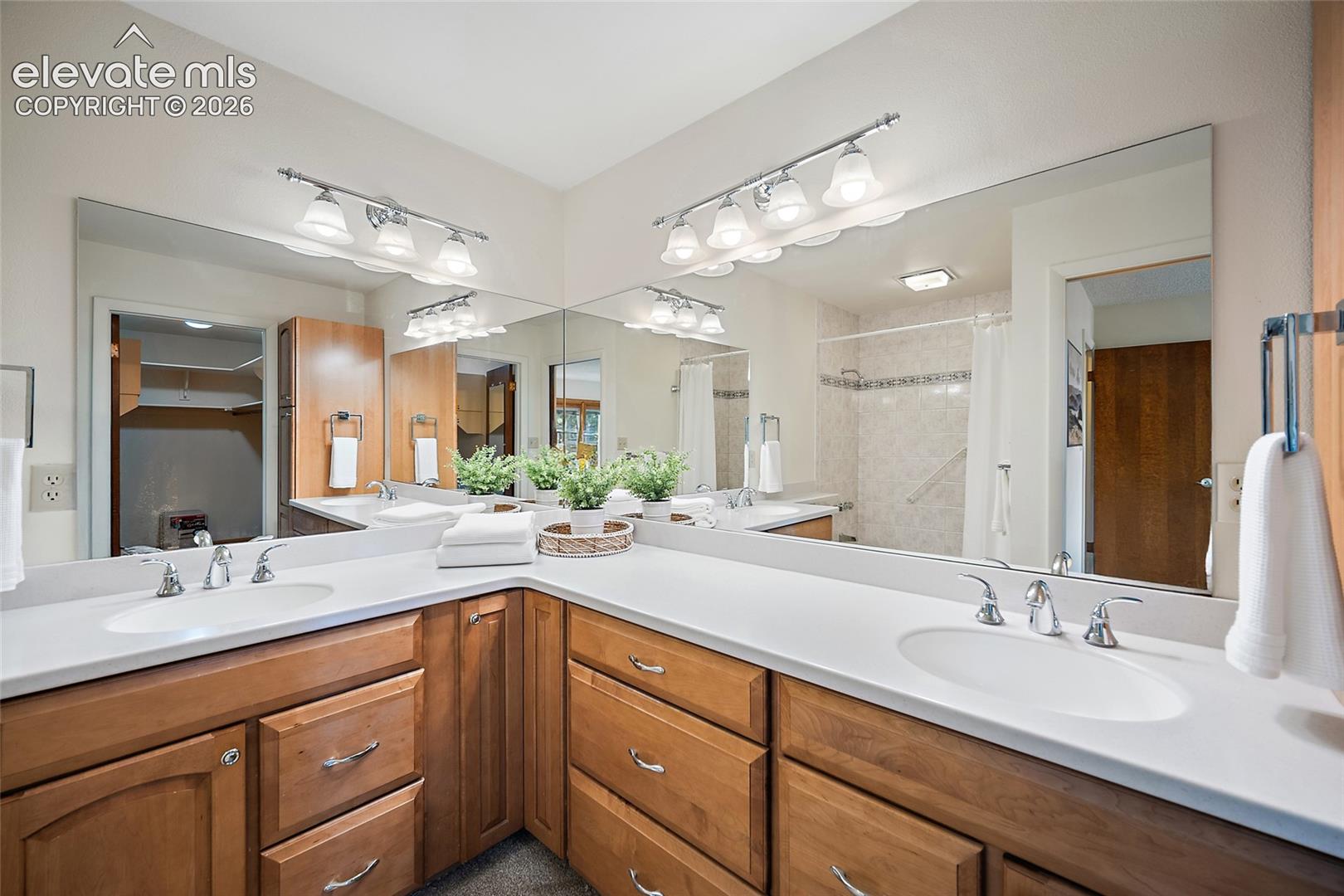 312 Blue Windsor Lane