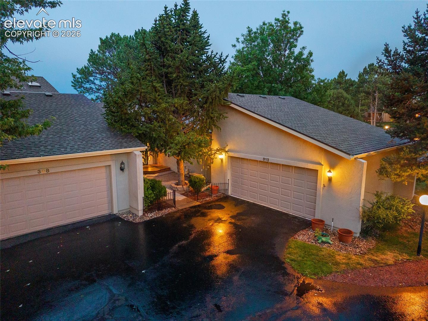 312 Blue Windsor Lane