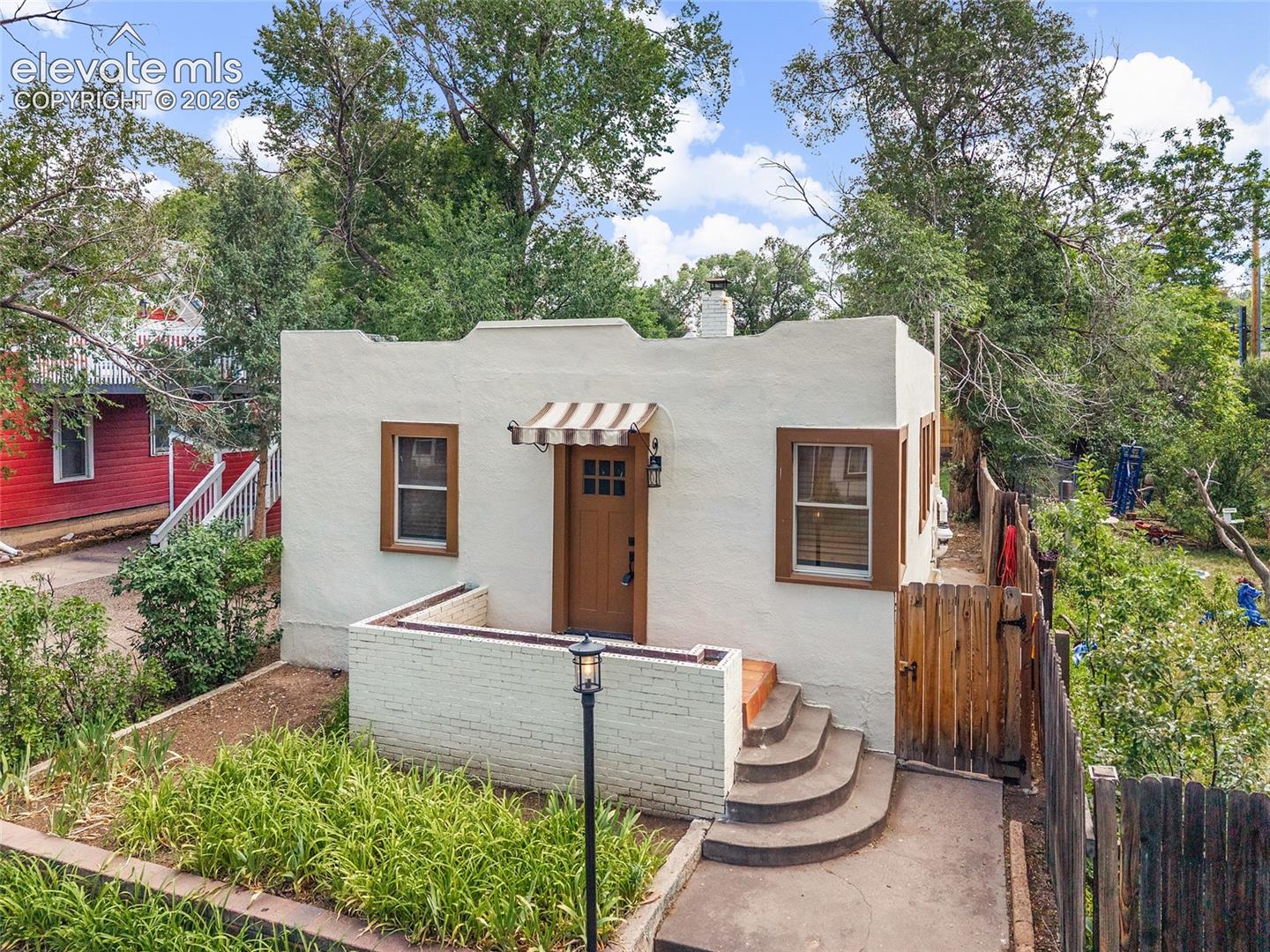 2824 Kiowa Street