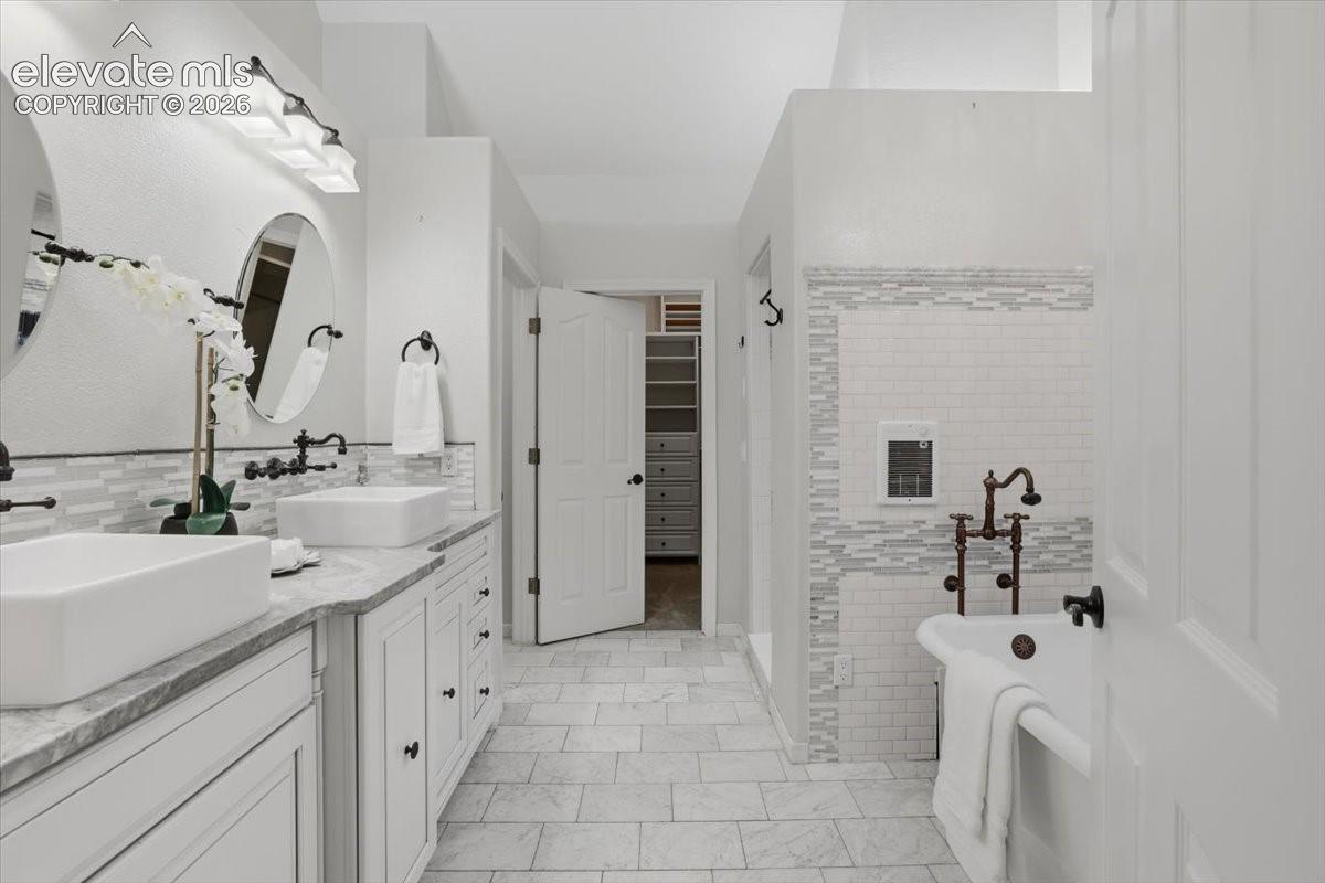 20305 True Vista Circle