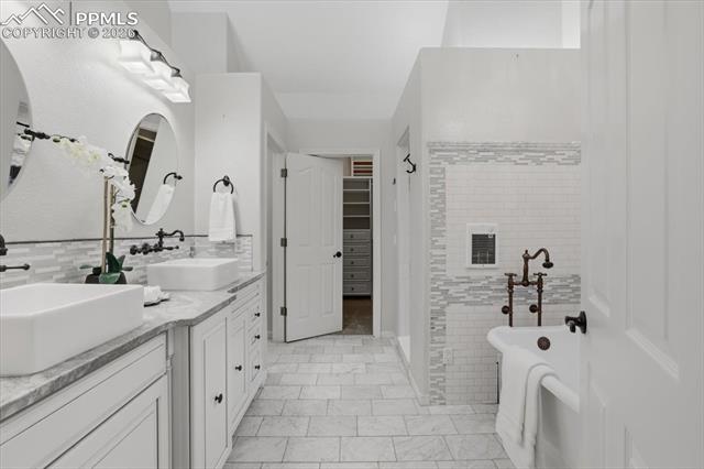 20305 True Vista Circle