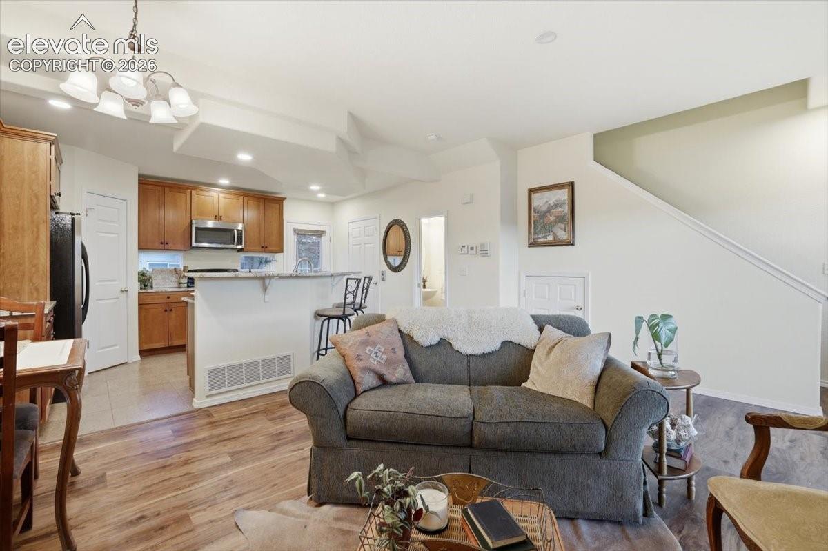 4317 Sammers View