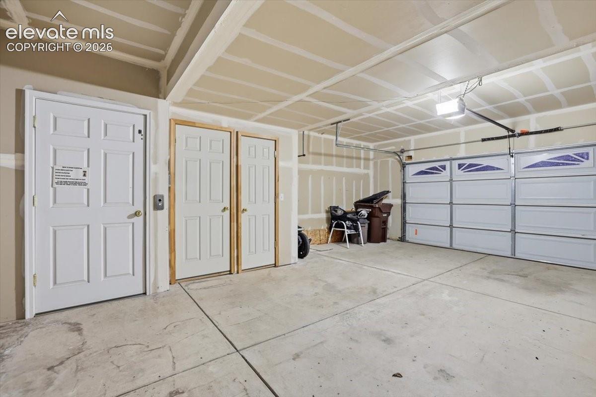 4317 Sammers View