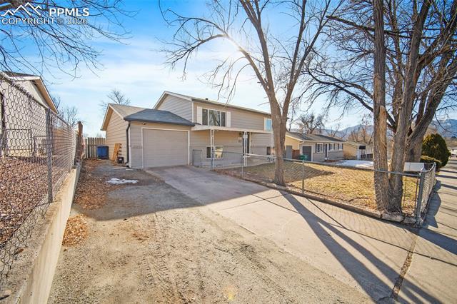 3675 Darkwood Place