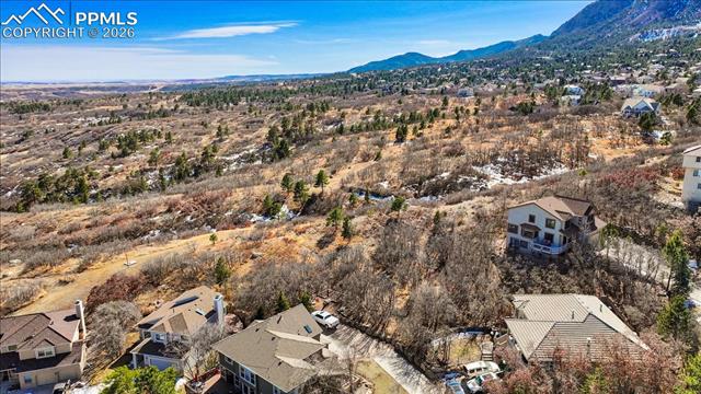 5105 Broadmoor Bluffs Drive