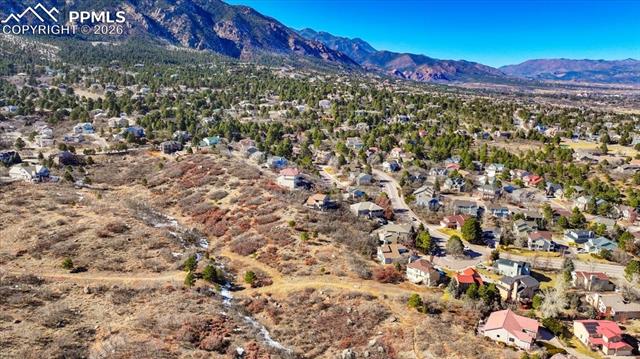 5105 Broadmoor Bluffs Drive