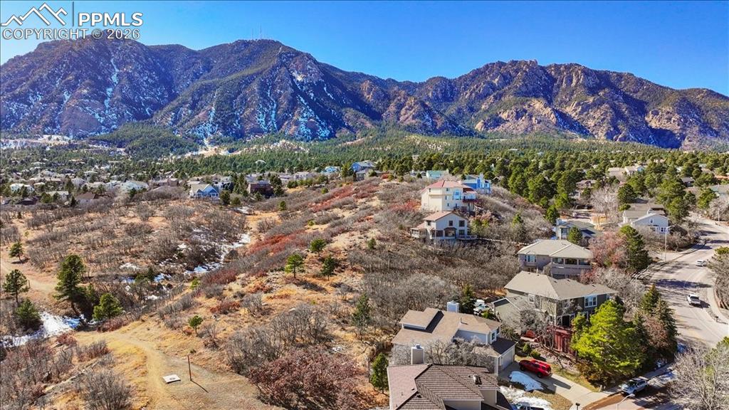 5105 Broadmoor Bluffs Drive