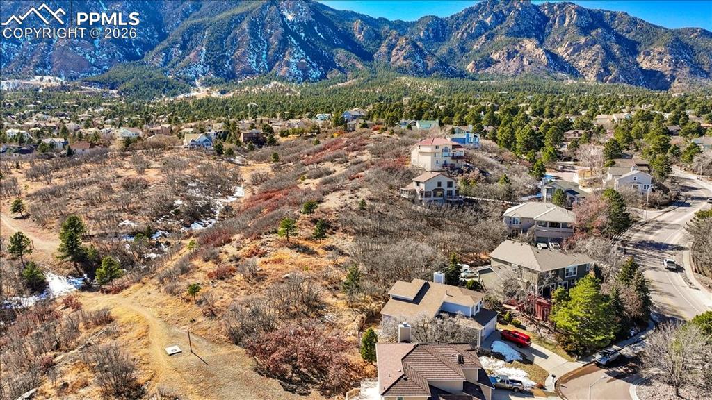 5105 Broadmoor Bluffs Drive