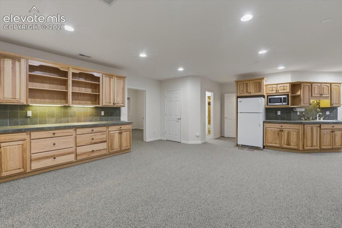 7530 Winding Oaks Drive