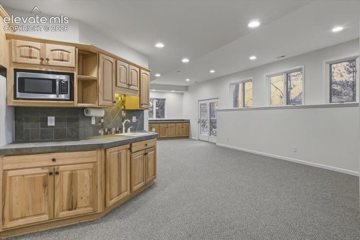 7530 Winding Oaks Drive