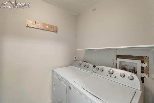 2717 Hearthwood Lane