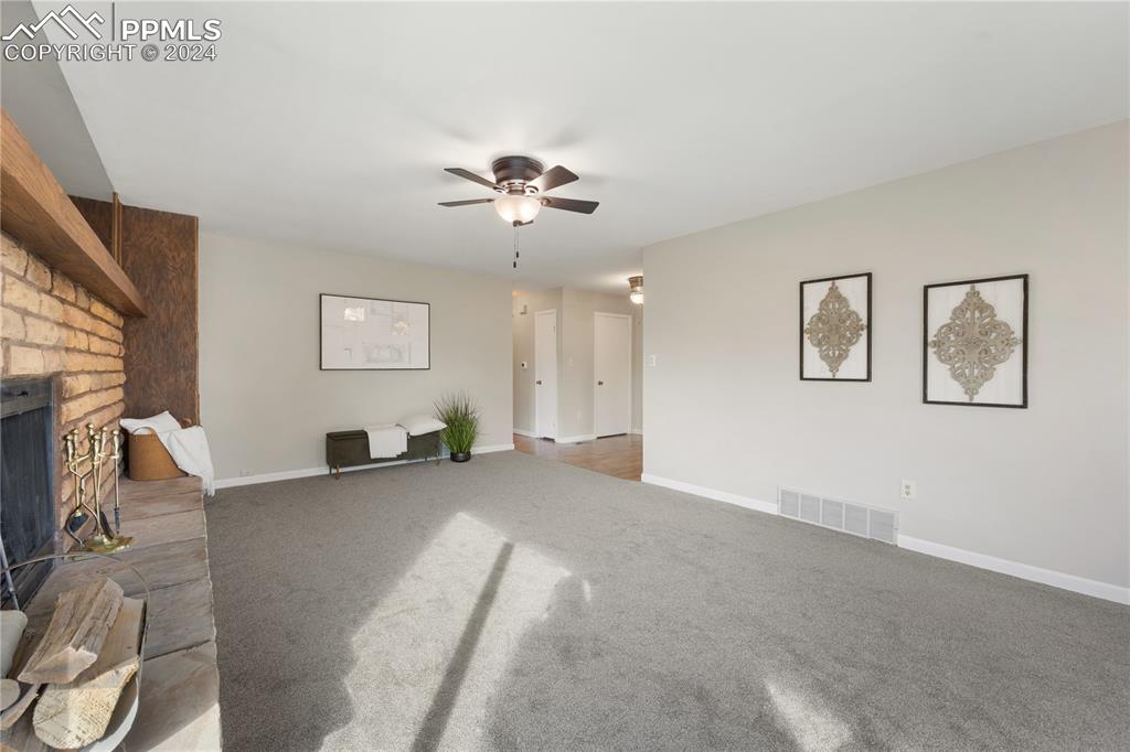 2717 Hearthwood Lane