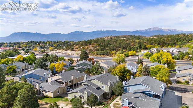 2717 Hearthwood Lane