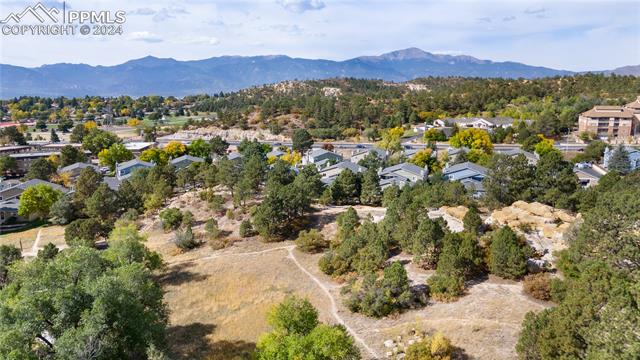 2717 Hearthwood Lane