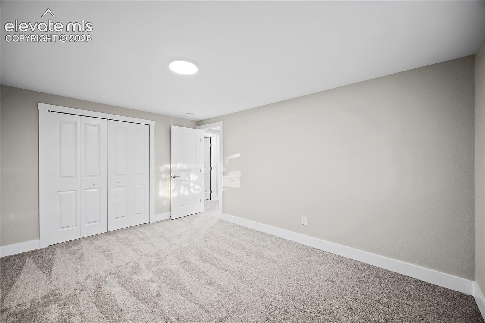 2123 Warwick Lane