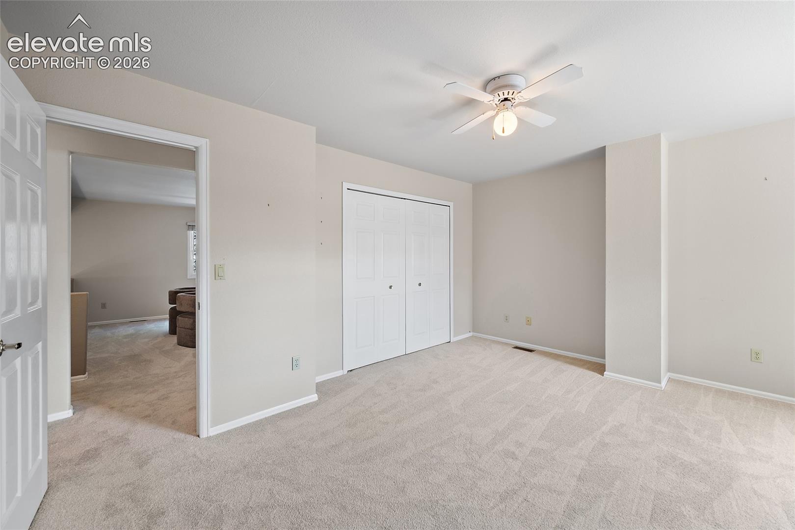 6552 Foxdale Circle