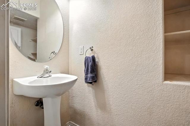 4317 Sammers View