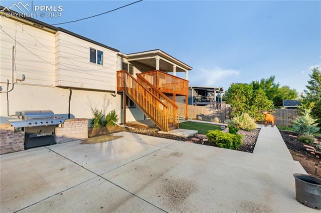 1398 Luna Drive