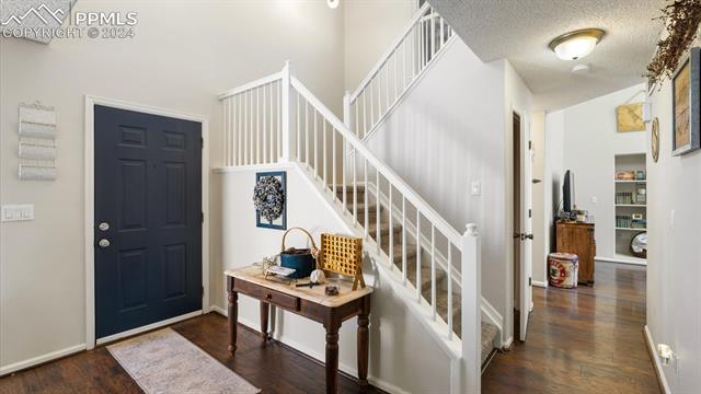 5149 E Dakota Avenue