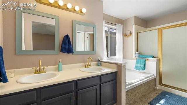 5149 E Dakota Avenue