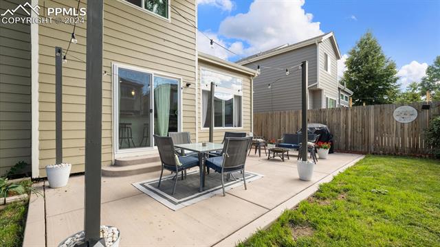 5149 E Dakota Avenue