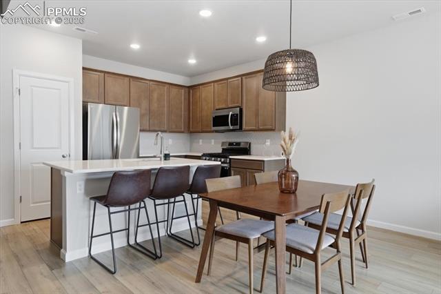 5230 Mountain Vista Heights