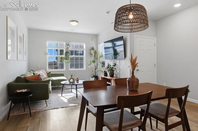 5230 Mountain Vista Heights