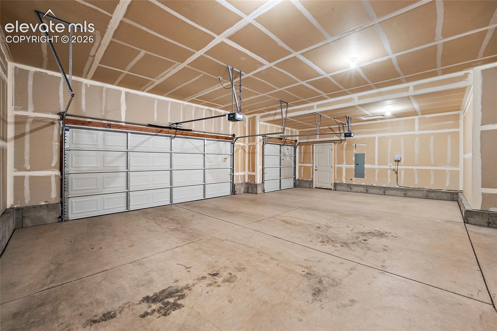 10803 Checo Way