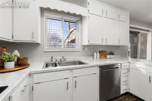 6868 Metropolitan Street