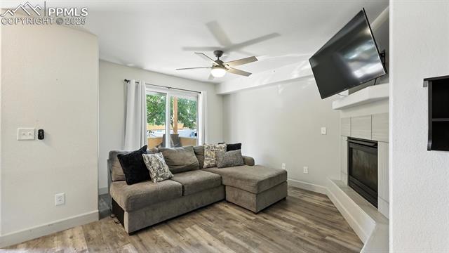 2250 E La Salle Street 102