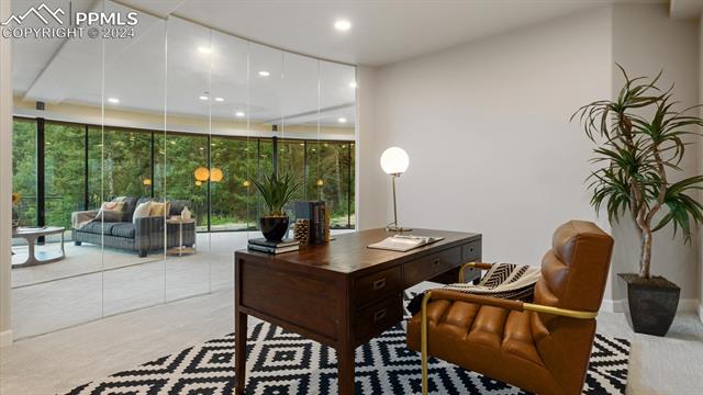 1880 Ponder Heights Drive