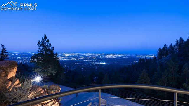 1880 Ponder Heights Drive