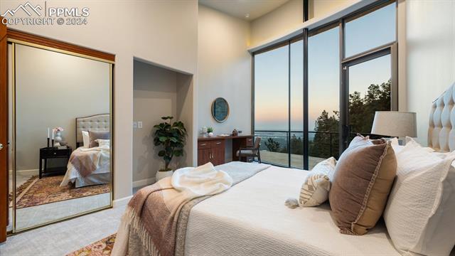 1880 Ponder Heights Drive