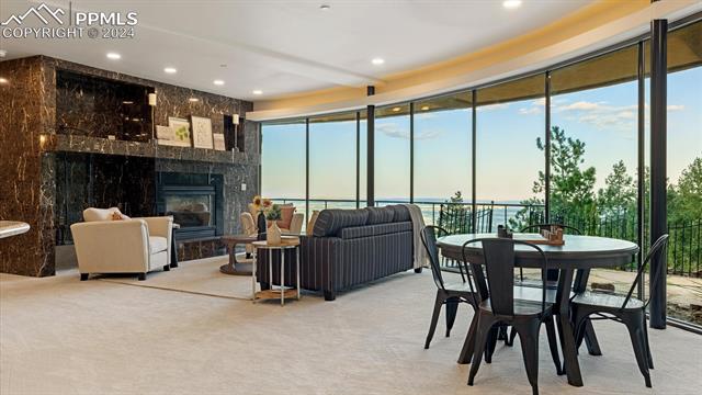 1880 Ponder Heights Drive