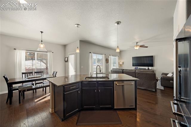 17907 Blue Opal Court