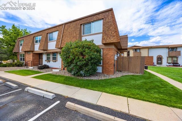 1289 Willow Bend Circle B