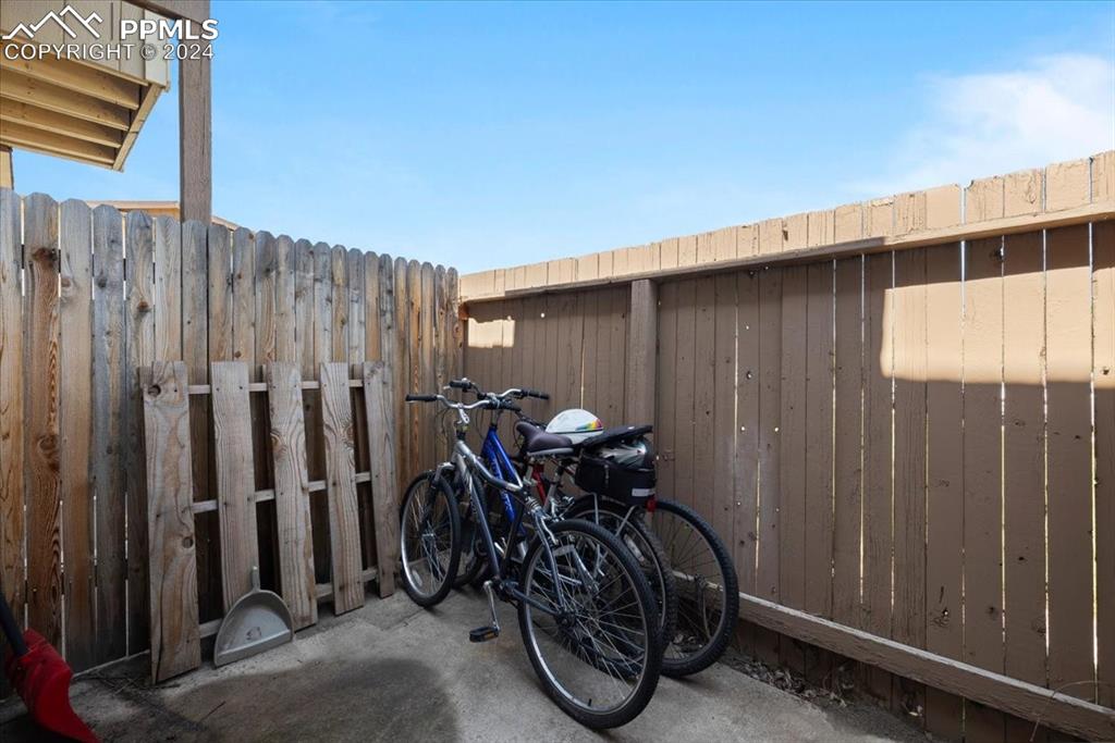 1289 Willow Bend Circle B