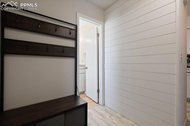 1289 Willow Bend Circle B