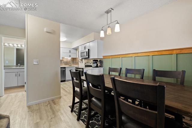 1289 Willow Bend Circle B