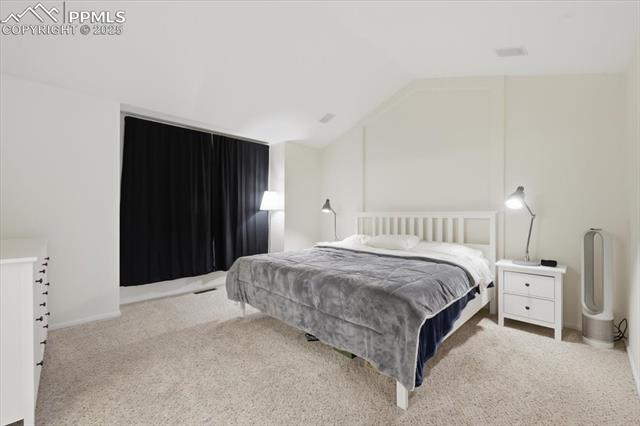 5537 Cross Creek Drive