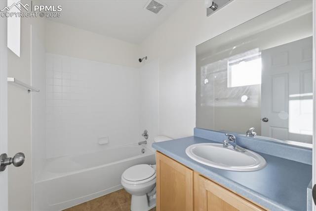 5537 Cross Creek Drive